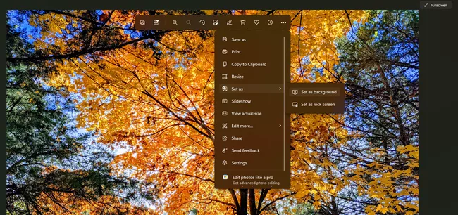 Set as background option in Windows 11