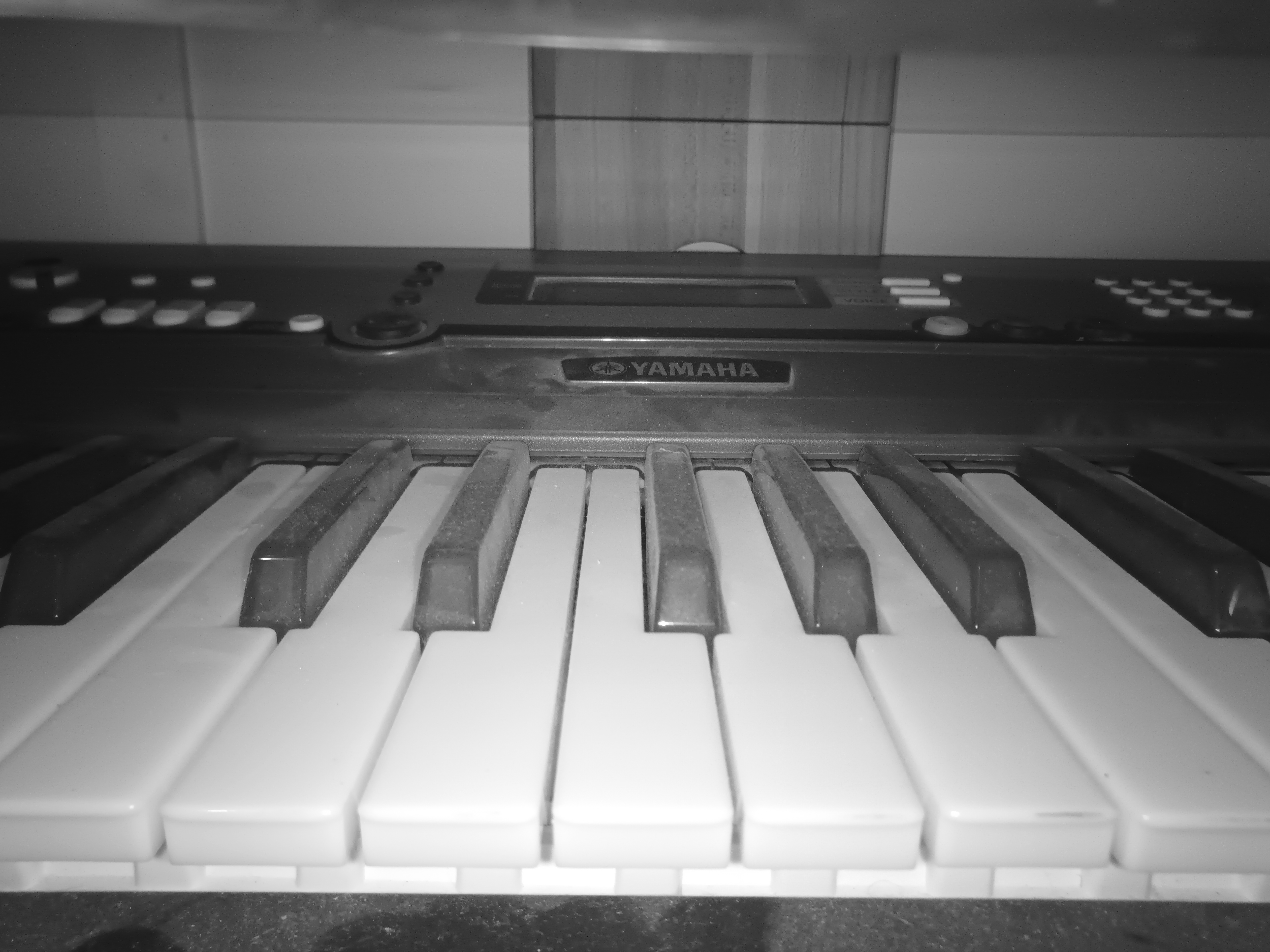 Doogee S98 Pro cámara visión nocturna piano