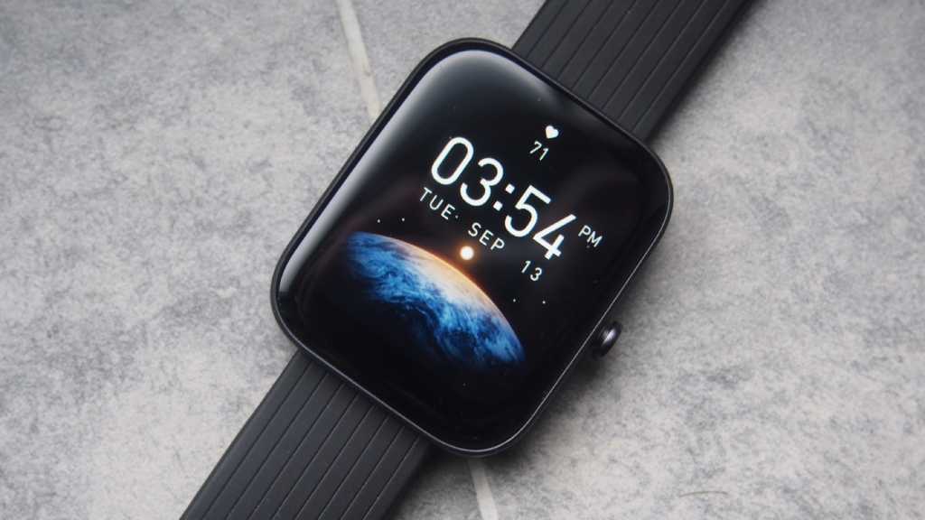 Amazfit Bip 3 Pro smartwatch homescreen