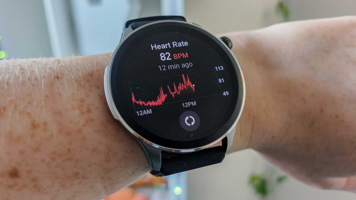 Amazfit GTR 4 heart rate display